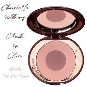 BNIB "Sex On Fire" Cheek To Chic 🎉HOST PIC 8/27🎉